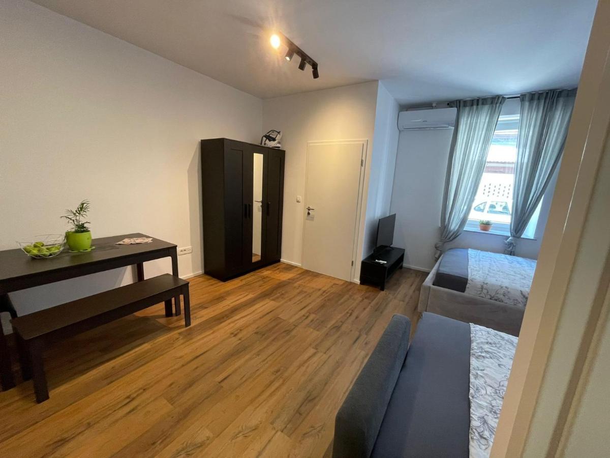 Ljubljana Studios Luaran gambar